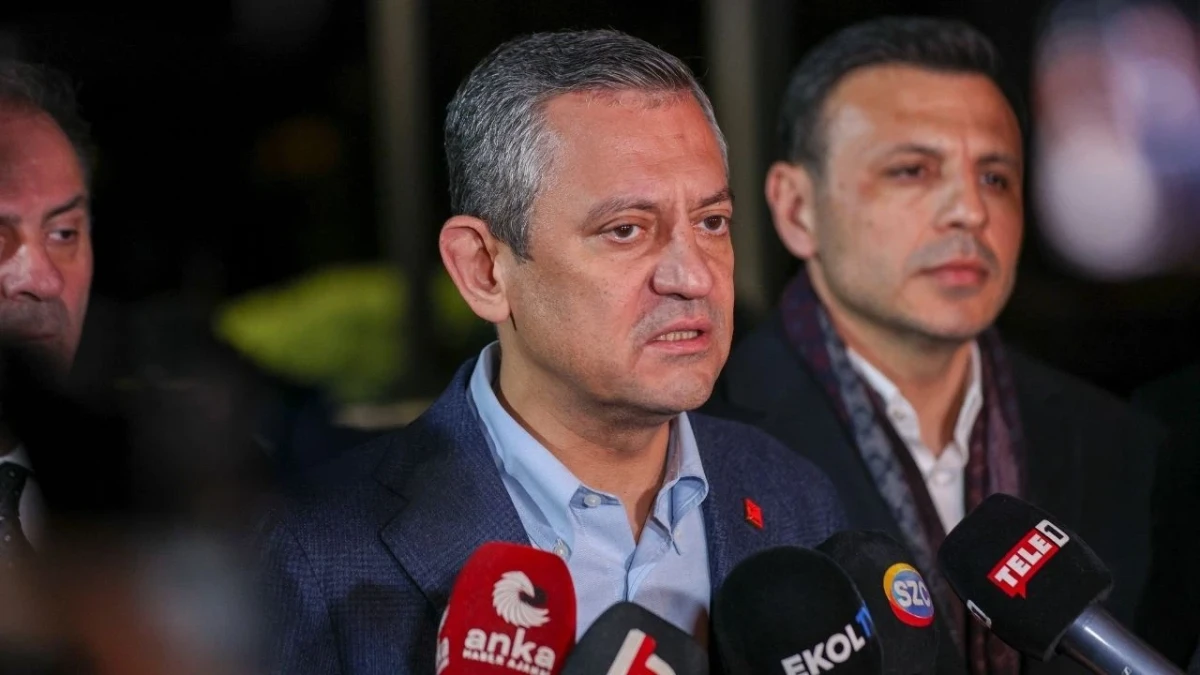 Özgür Özel, Ümit Özdağ'ın mahkemesine katılacak